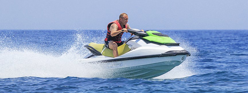 Water sports activities in Goa