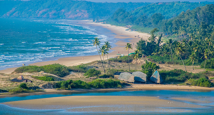 Enjoy the north goa beach