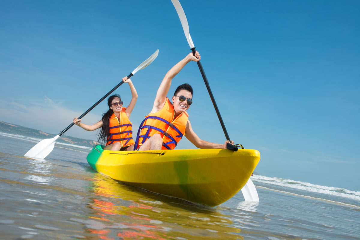 11 thrilling water sports in Goa which require No Swimming!